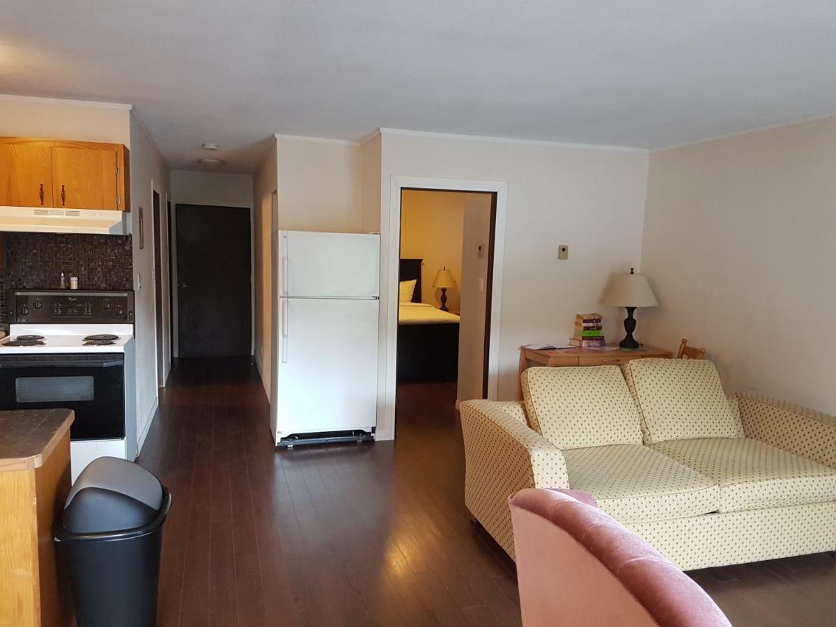 Indoor Comfort In An Outdoor Paradise Sleeps 4- 5 Min To Golf & Ski Apartman Kimberley Kültér fotó