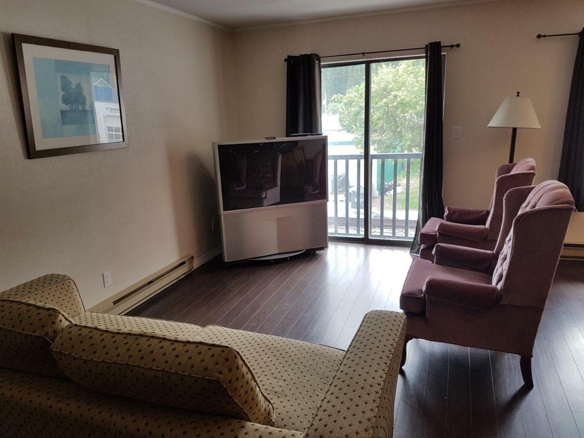 Indoor Comfort In An Outdoor Paradise Sleeps 4- 5 Min To Golf & Ski Apartman Kimberley Kültér fotó