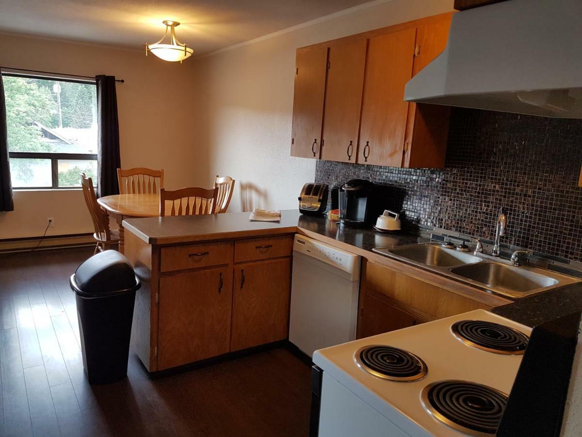 Indoor Comfort In An Outdoor Paradise Sleeps 4- 5 Min To Golf & Ski Apartman Kimberley Kültér fotó