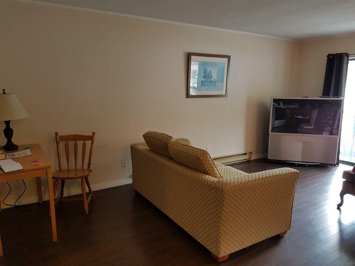 Indoor Comfort In An Outdoor Paradise Sleeps 4- 5 Min To Golf & Ski Apartman Kimberley Kültér fotó